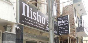 Nishas Beauty Salon - Geeta Colony - Delhi