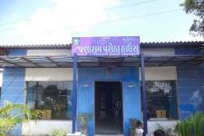 New Jay Shree Jalaram Parotha House - Adalaj - Ahmedabad