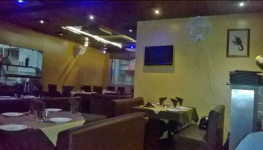 Rajvee Food Corner - Airport Gandhinagar Highway - Ahmedabad