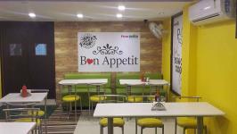 Pizza House - Bodakdev - Ahmedabad