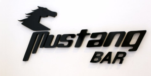 Mustang Bar - The Green Park Hotel - Ram Nagar - Visakhapatnam