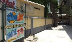 Hotel Tirth - Kankaria - Ahmedabad