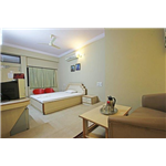 Hotel Sharadha Lodging - Gandhi Nagar - Bengaluru