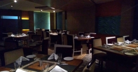 Grill By The Ocean - Nadesar - Varanasi