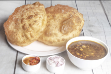 Delhi Ke Chole Bature - TT Nagar - Bhopal