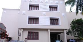 Ninans Tourist Home - Ernakulam - Kochi