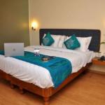 Paradise Hotel - Dharmatala - Kolkata