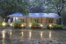 Alexander Resort - Alexander Point Trail - Matheran