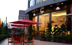 Cafe Yolo - Vijay Nagar - Indore