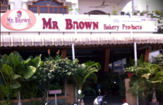 Mr Brown - Aliganj - Lucknow
