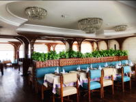 Falak Numa Restaurant Hotel Clarks Avadh - Hazratganj - Lucknow