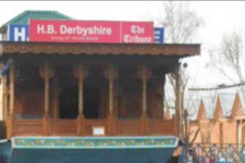 Derbyshire Houseboat - Dal Lake - Srinagar