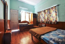 Sansar Hotel - Khacheri - Dharamshala