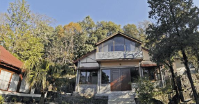 Cloud End Villa - A Heritage Property - Naddi - Dharamshala