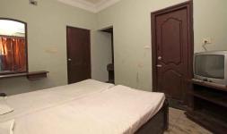 Jaya Inn Hotel - Mission Street - Puducherry
