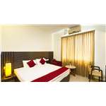 OYO Rooms Majestic - SC Road - Gandhinagar