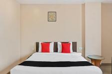Log Inn Hotel - Kharadi - Pune