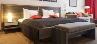 Sheesh Mahal Hotel - Phool Bagh - Kanpur