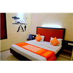 Status Club Business Hotel - Naveen Market - Kanpur