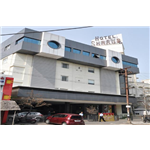 Hotel Shaans - Thennur High Road - Tiruchirappalli