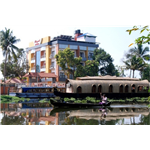 Royal Riviera Hotel & Resort - Cheepunkal - Kumarakom