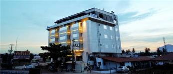 Hotel Woodland - Kyatasnadra - Tumkur