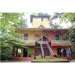 Rainbow Holiday Home - Mandayapuram - Kalpetta