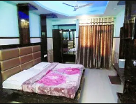 Raj Guest House - Katra