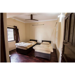 Lansdowne Clouds Inn - Goyu - Lansdowne