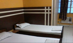 Monark Hotel - Powai Naka - Satara