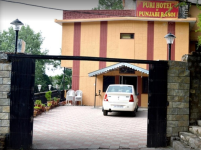 Puri Hotel - Gorthi Nichli - Solan