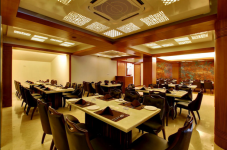 Ariva Multi Cuisine (Aarya Grand Hotel) - Sola - Ahmedabad