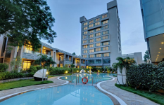 Boulevard 9 Luxury Resort & Spa - Nadiad