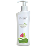 Lotus Herbals Whiteglow