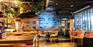 The Drunken Botanist - DLF Cyber City - Gurgaon