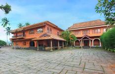 The River Retreat - Thrissur