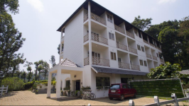 Tea Harvester - Munnar