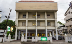 Hotel Abad Metro - Kochi