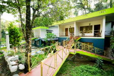 OYO 4651 Woodpecker Resort - Munnar