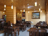 Shazrah Restaurant - Jawahar Nagar - Srinagar