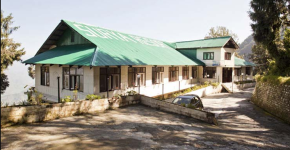 Pride Surya Mountain Resort - McLeod Ganj - Dharamshala