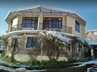 Udechee Huts  Naddi - Dharamshala