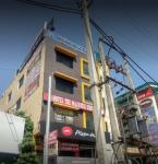 The Majestic Crown Hotel - Chandigarh