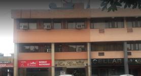Hotel Le Crown - Chandigarh