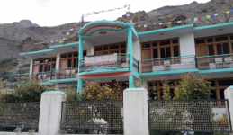 Tow Dhey Himalaya Hotel - Lahaul and Spiti