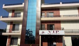 VIP Resort - Sirmaur