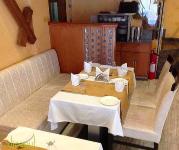 Topaz Bar And Restaurant - Summer Hill - Shimla