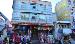 Kaveri Deluxe Lodge - Bangalore