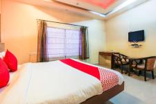 Atithi Residency Delux Hotel & Lodge - Hyderabad