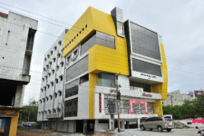 Raaga Grand Luxury Hotel - Hyderabad